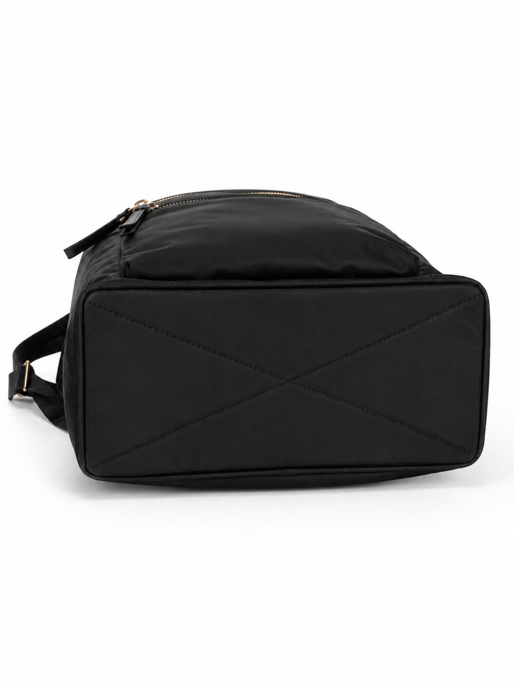 MARC by MARC JACOBS Black Packrat Backpack EUC - Picture 4 of 7